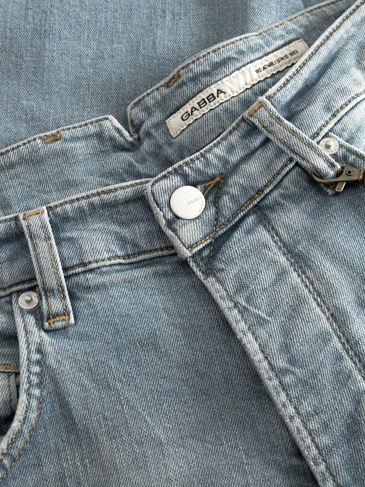 GABalex Cros Cropped - Lt. Blue Denim - Image 14