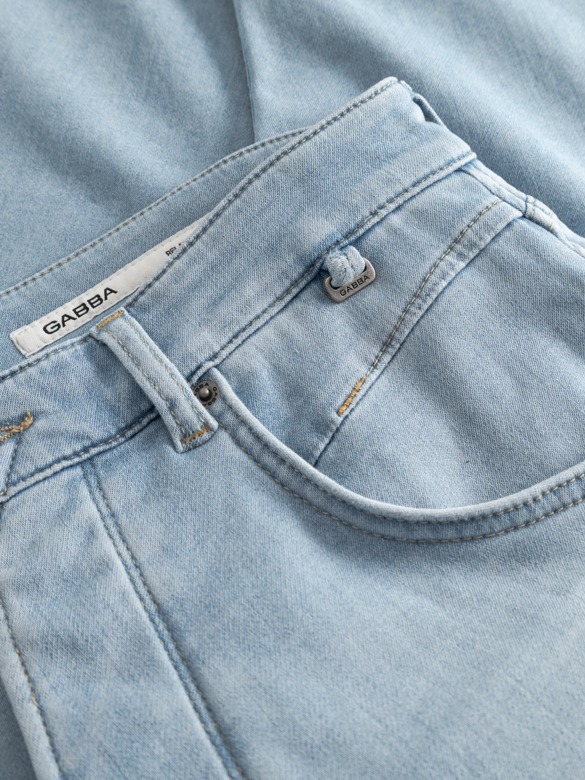 GABalex Dynamic Cropped Jeans - Lt. Blue Denim - Image 6