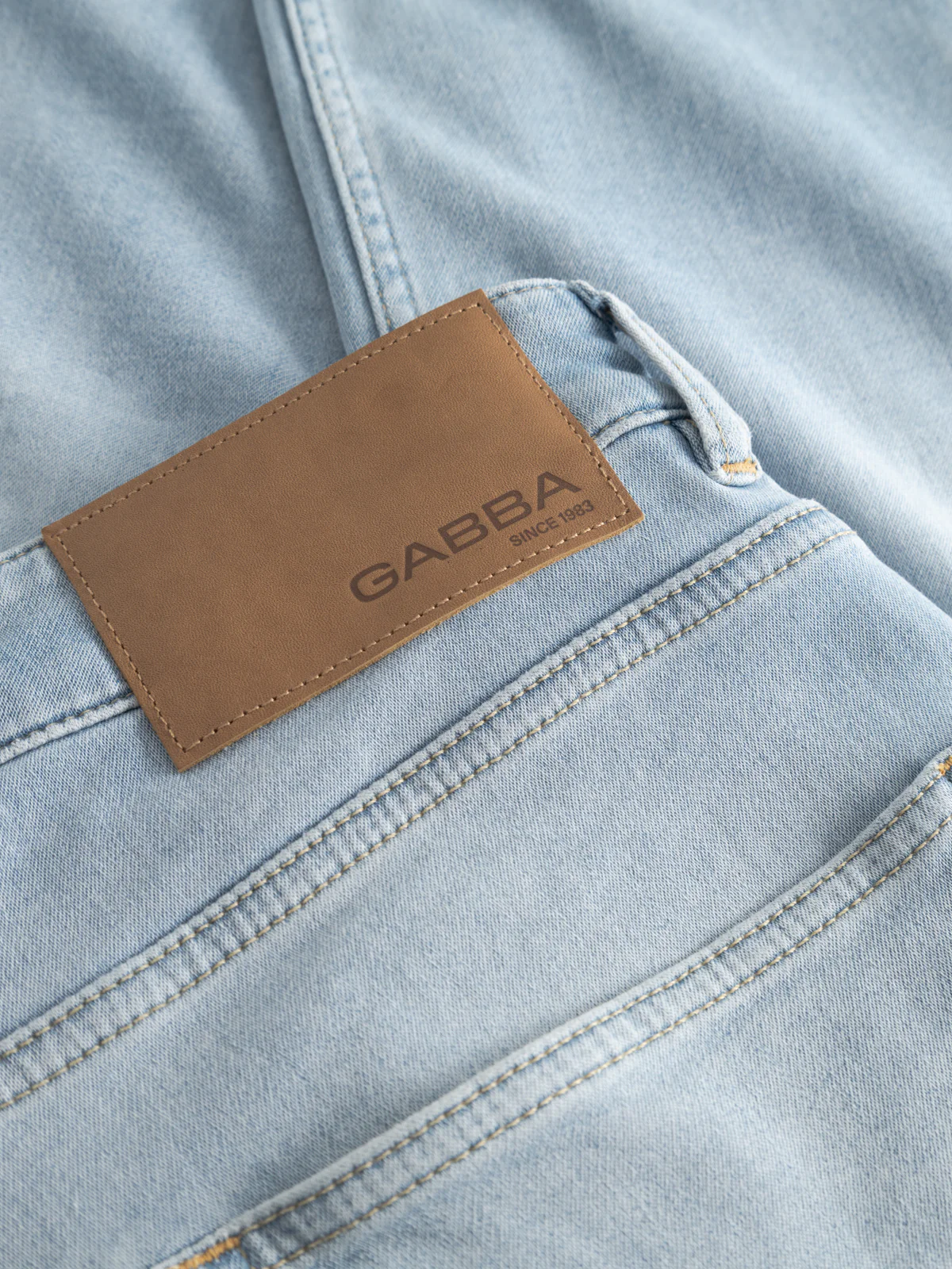 GABalex Dynamic Cropped Jeans - Lt. Blue Denim - Image 7