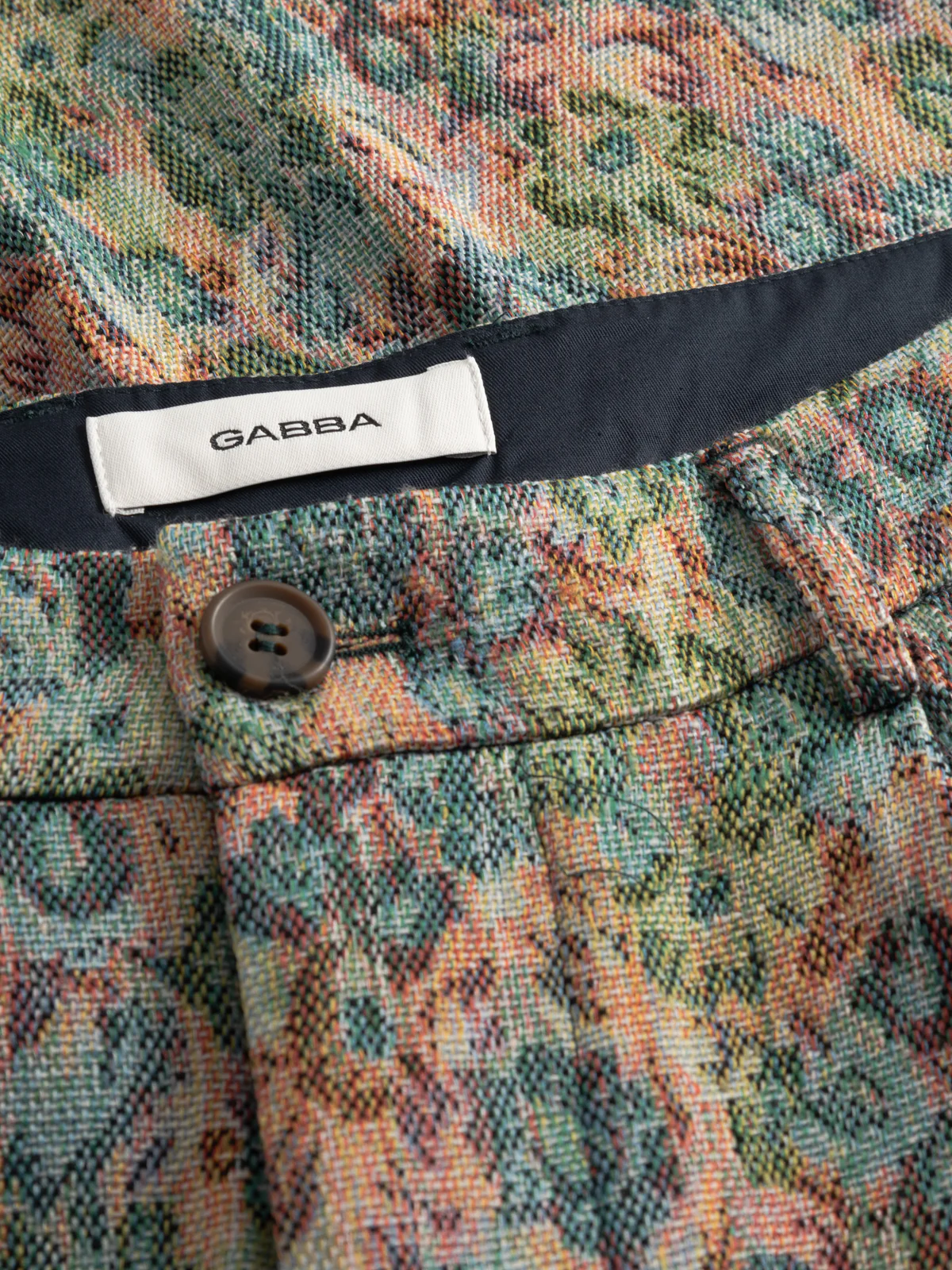 GABjoli Ted Kscope Shorts - Abstract Flowers - Image 5