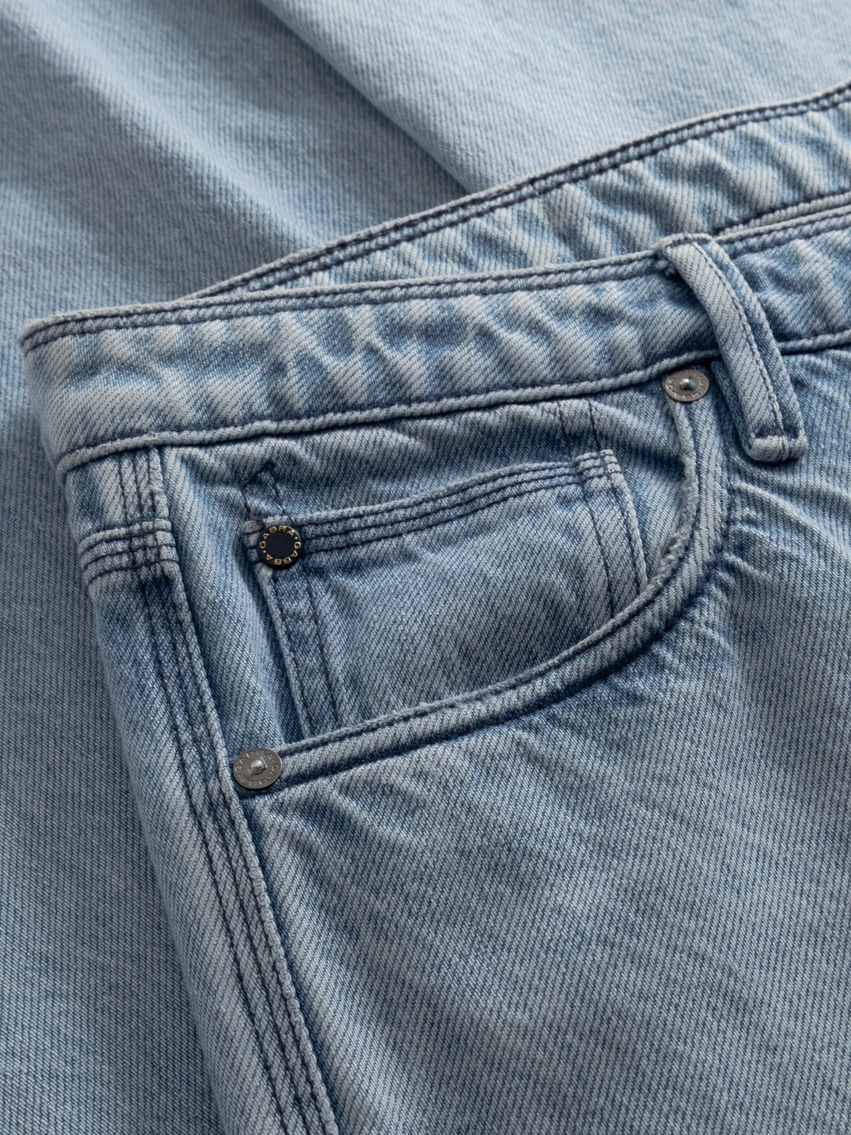 GABmax Elvis Jeans - Lt. Blue Denim - Image 4