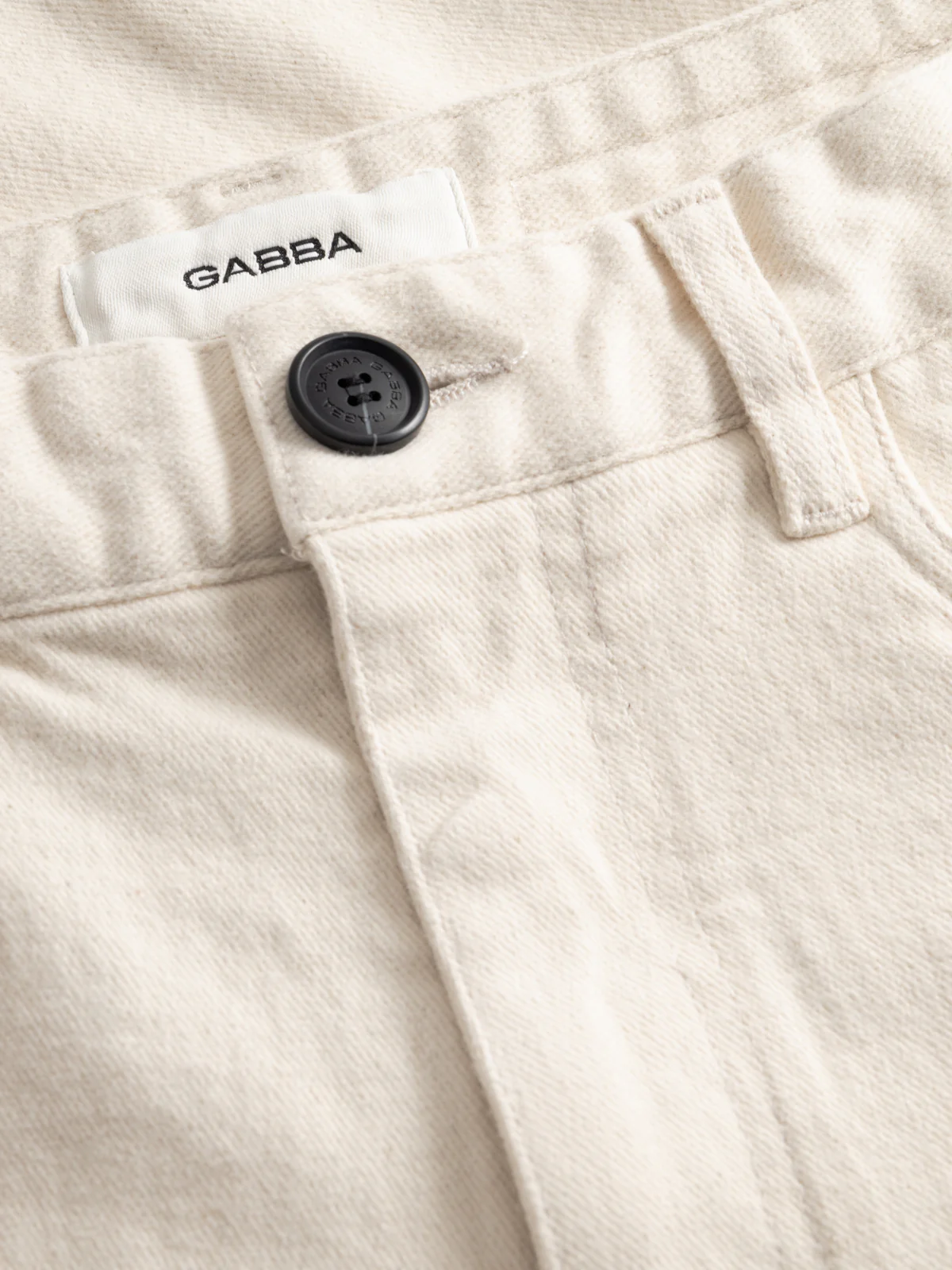 GABmox Twill Shorts - Ecru - Image 5