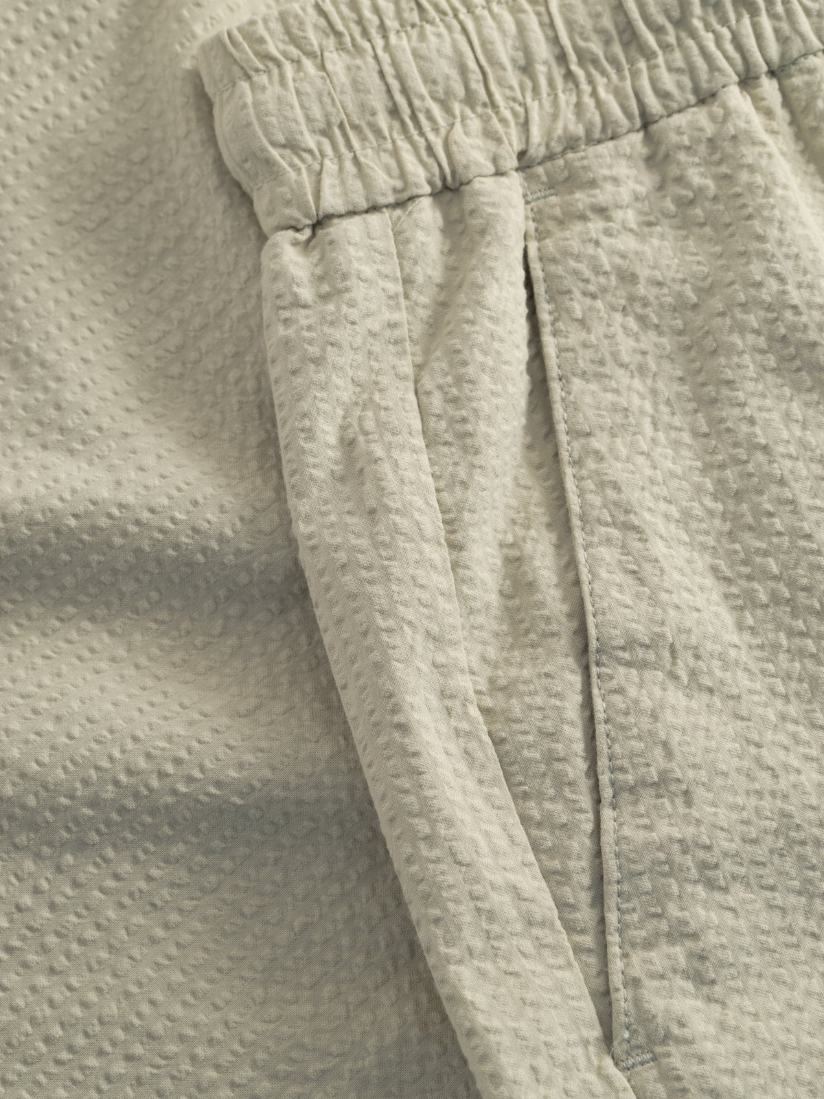 GABtommi Ker Shorts - Alfa Green - Image 7