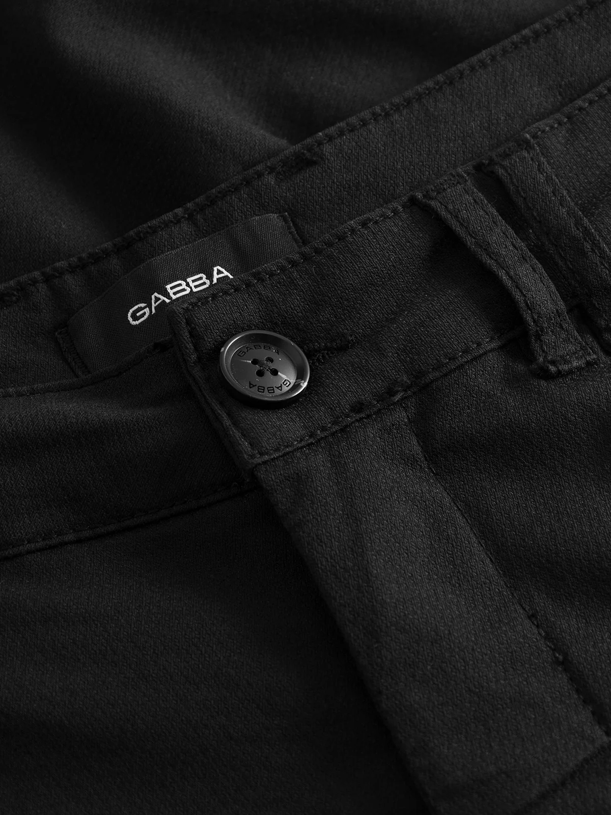 GABjet K3280 Dale Shorts - Black - Image 5
