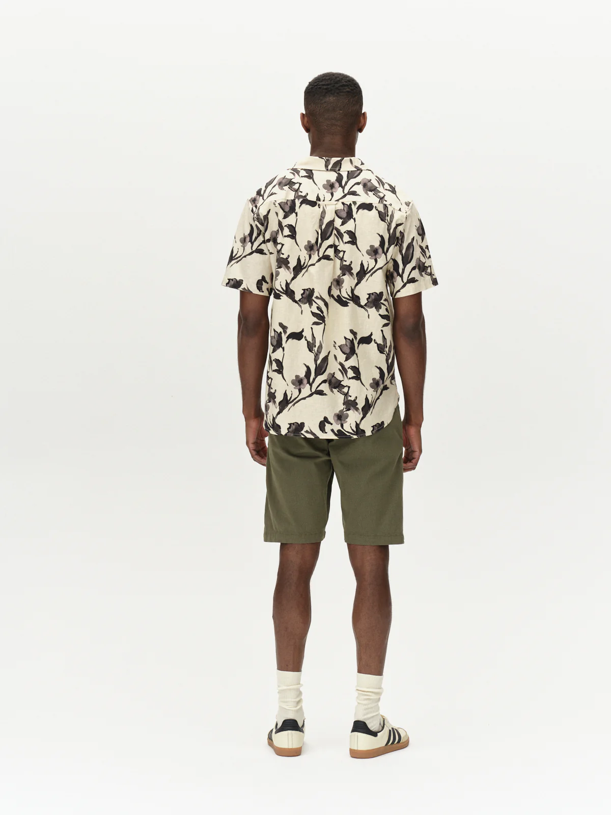 GABjet K3280 Dale Shorts - Deep Lichen Green - Image 4