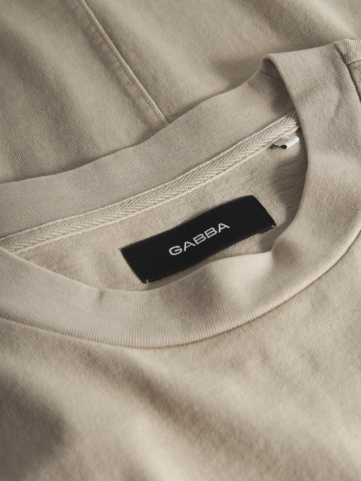 GABnigel Wix Boxy Hour SS - Sand Cashmere - Image 2